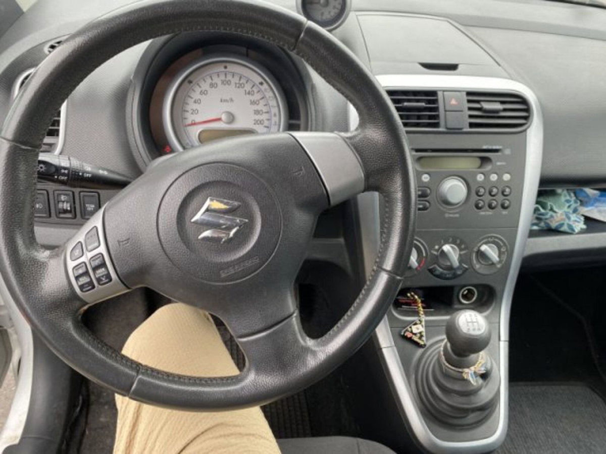 Suzuki Splash 1.0 GLS Safety Pack (5)