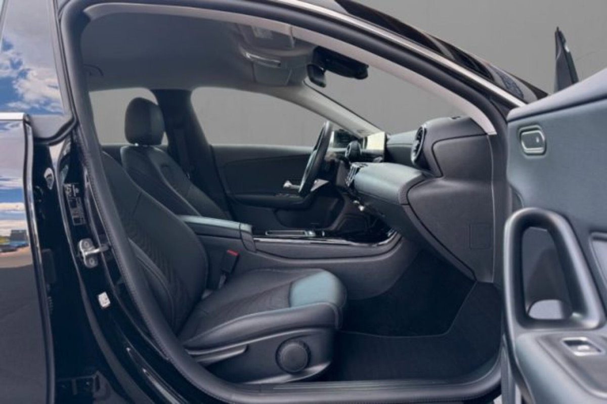 Mercedes-Benz CLA Shooting Brake 180 Progressive Advanced auto (5)