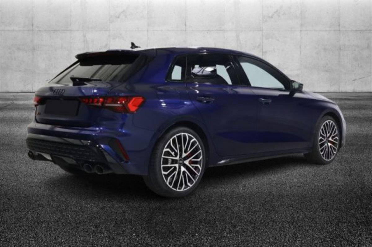 Audi S3 Sportback 2.0 tfsi quattro s-tronic (2)