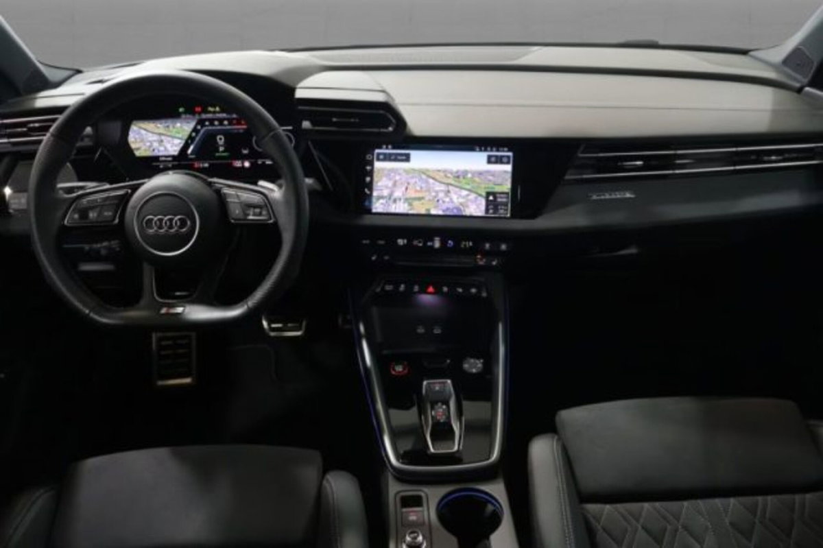 Audi S3 Sportback 2.0 tfsi quattro s-tronic (6)