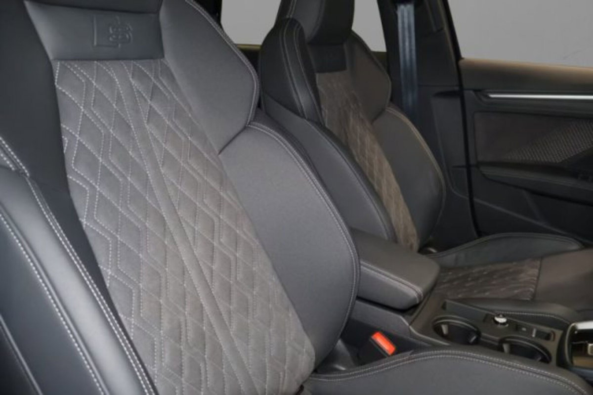 Audi S3 Sportback 2.0 tfsi quattro s-tronic (8)