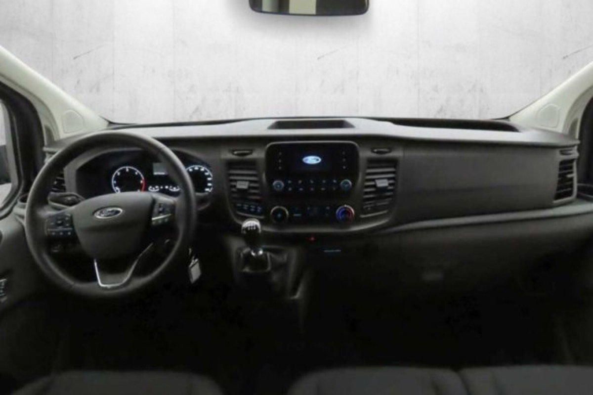 Ford Transit Custom Furgone 320 2.0 EcoBlue 130 PC Combi Trend (6)