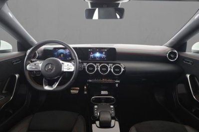 Mercedes-Benz CLA Shooting Brake 200 d Automatic Shooting Brake Premium (6)