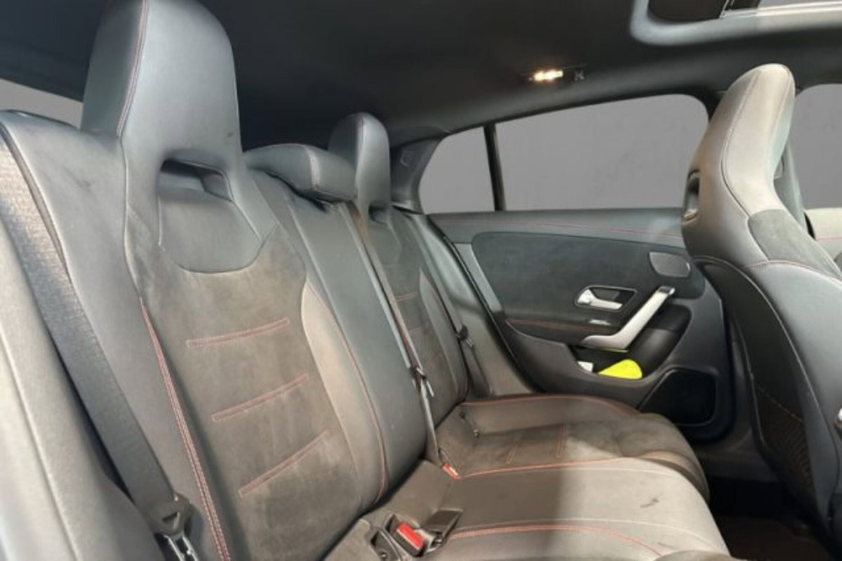 Mercedes-Benz CLA Shooting Brake 220 d Automatic Shooting Brake Premium (8)
