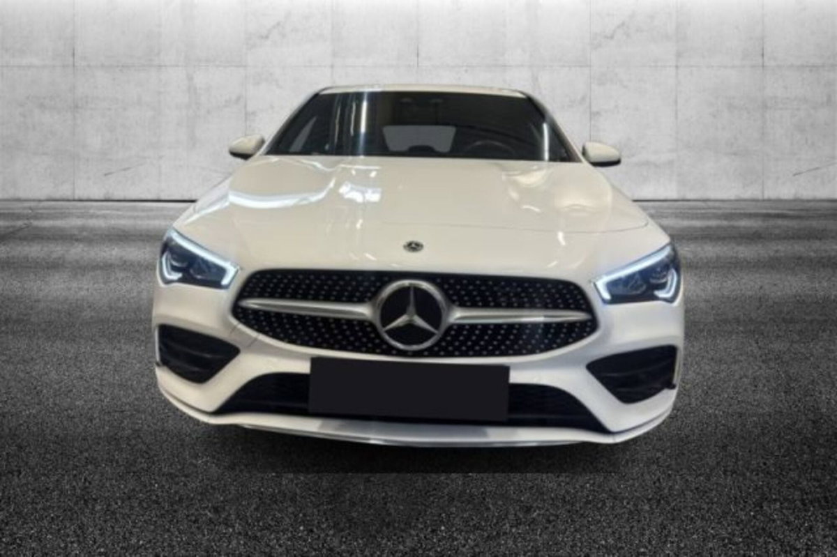 Mercedes-Benz CLA Shooting Brake 250 e Plug-in hybrid Shooting Brake Premium (3)