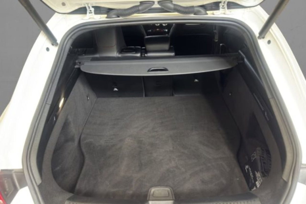Mercedes-Benz CLA Shooting Brake 250 e Plug-in hybrid Shooting Brake Premium (8)
