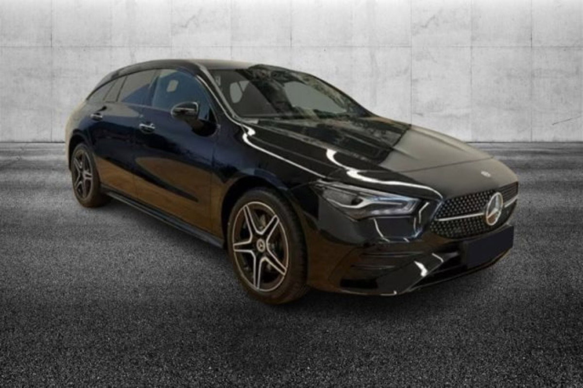 Mercedes-Benz CLA Shooting Brake 250 e phev AMG Line Premium auto