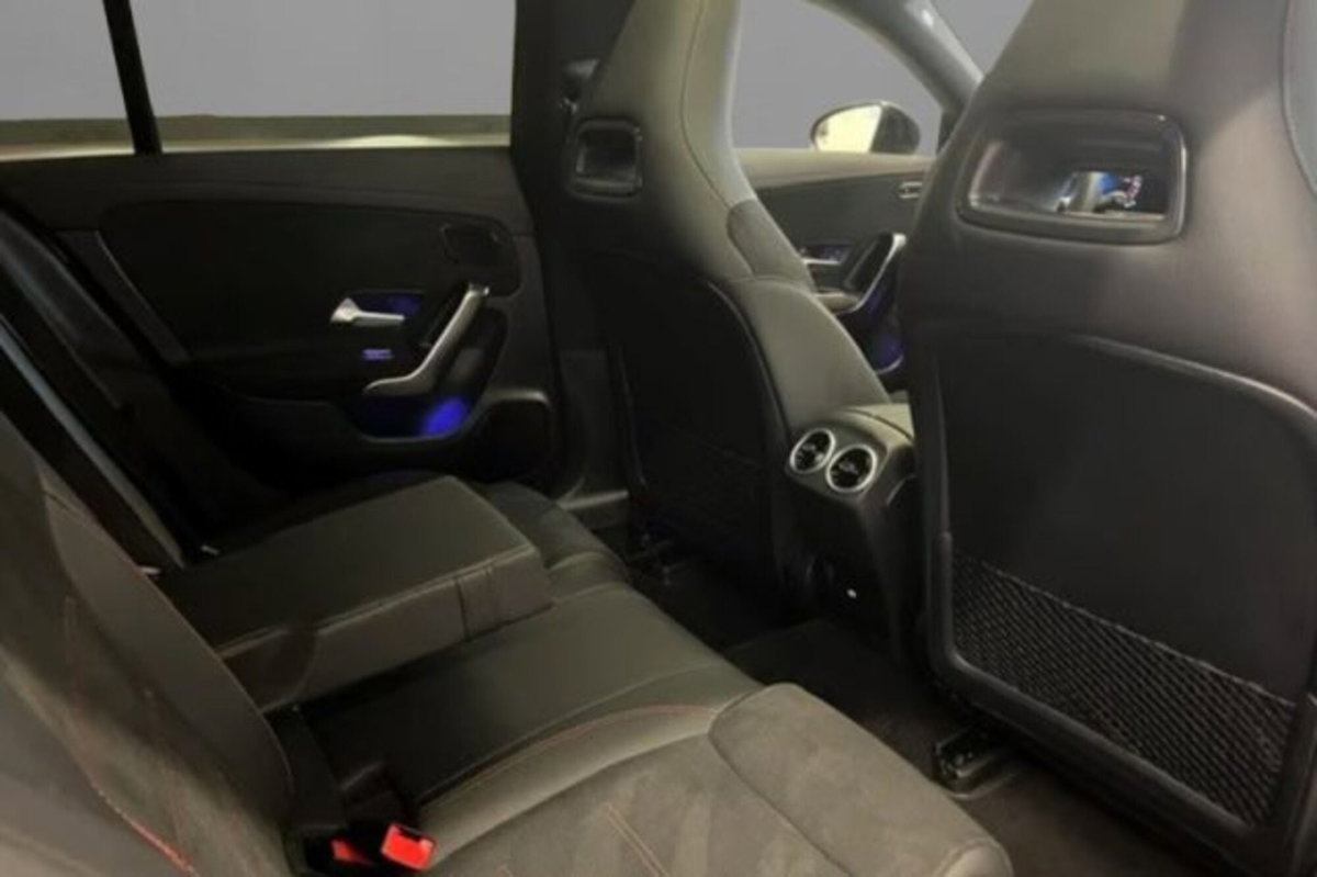 Mercedes-Benz CLA Shooting Brake 250 e phev AMG Line Premium auto (7)