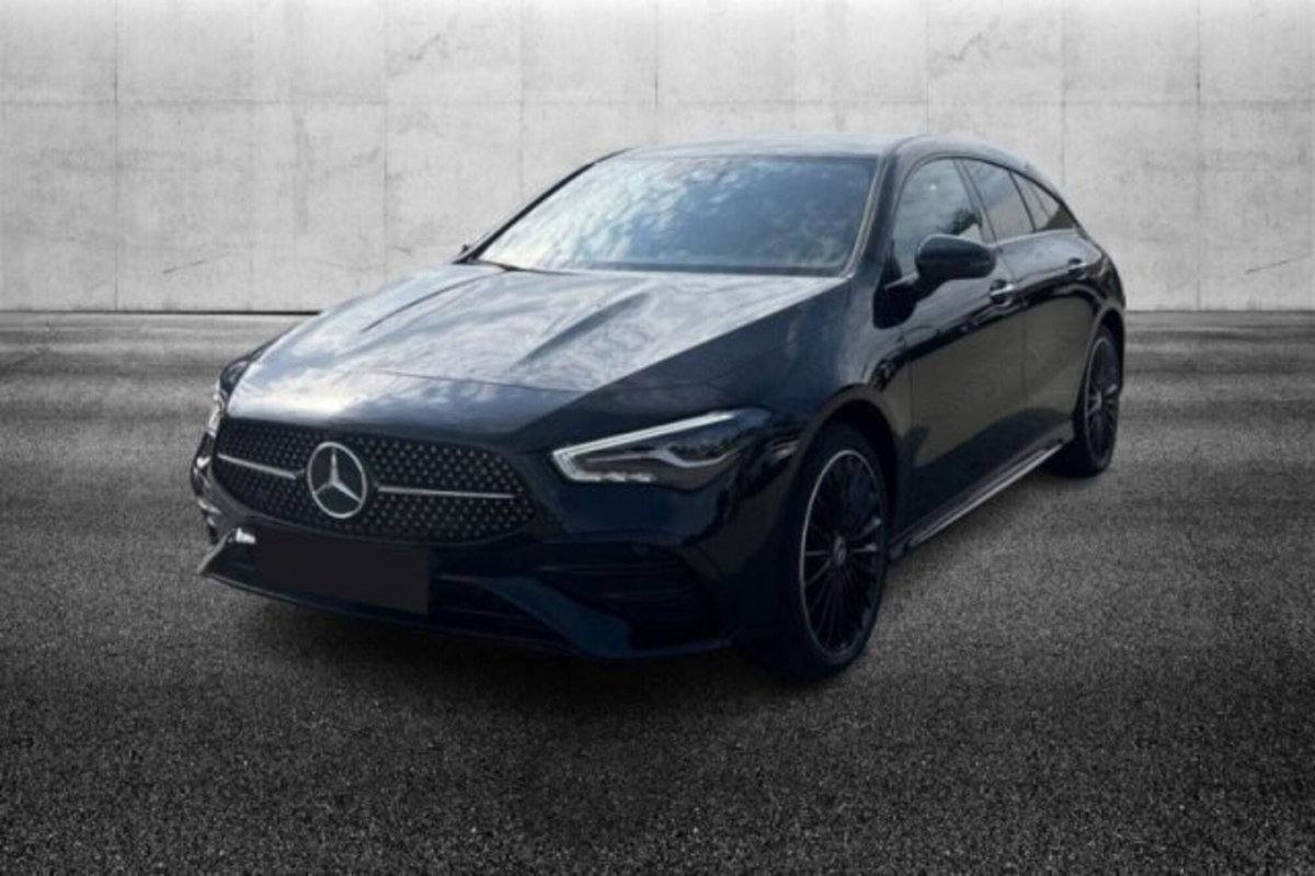 Mercedes-Benz CLA Shooting Brake 250 e phev AMG Line Premium auto