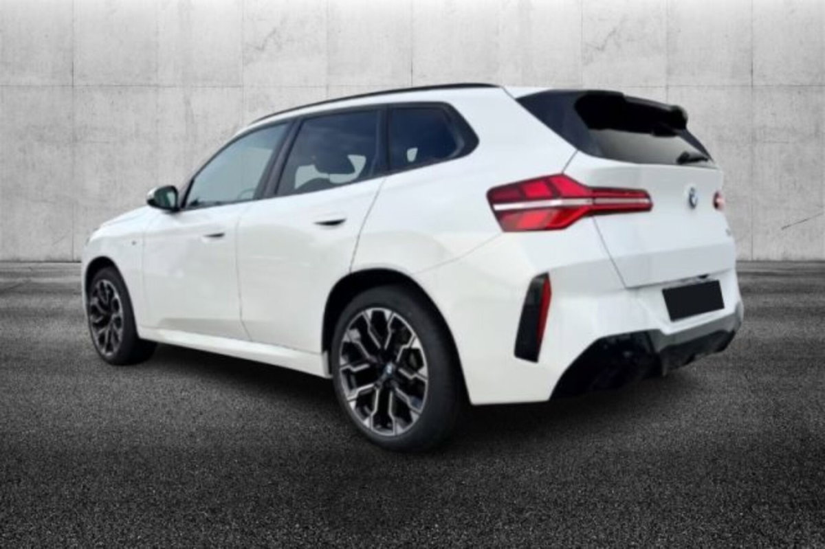 BMW X3 xdrive20d MSport auto (2)