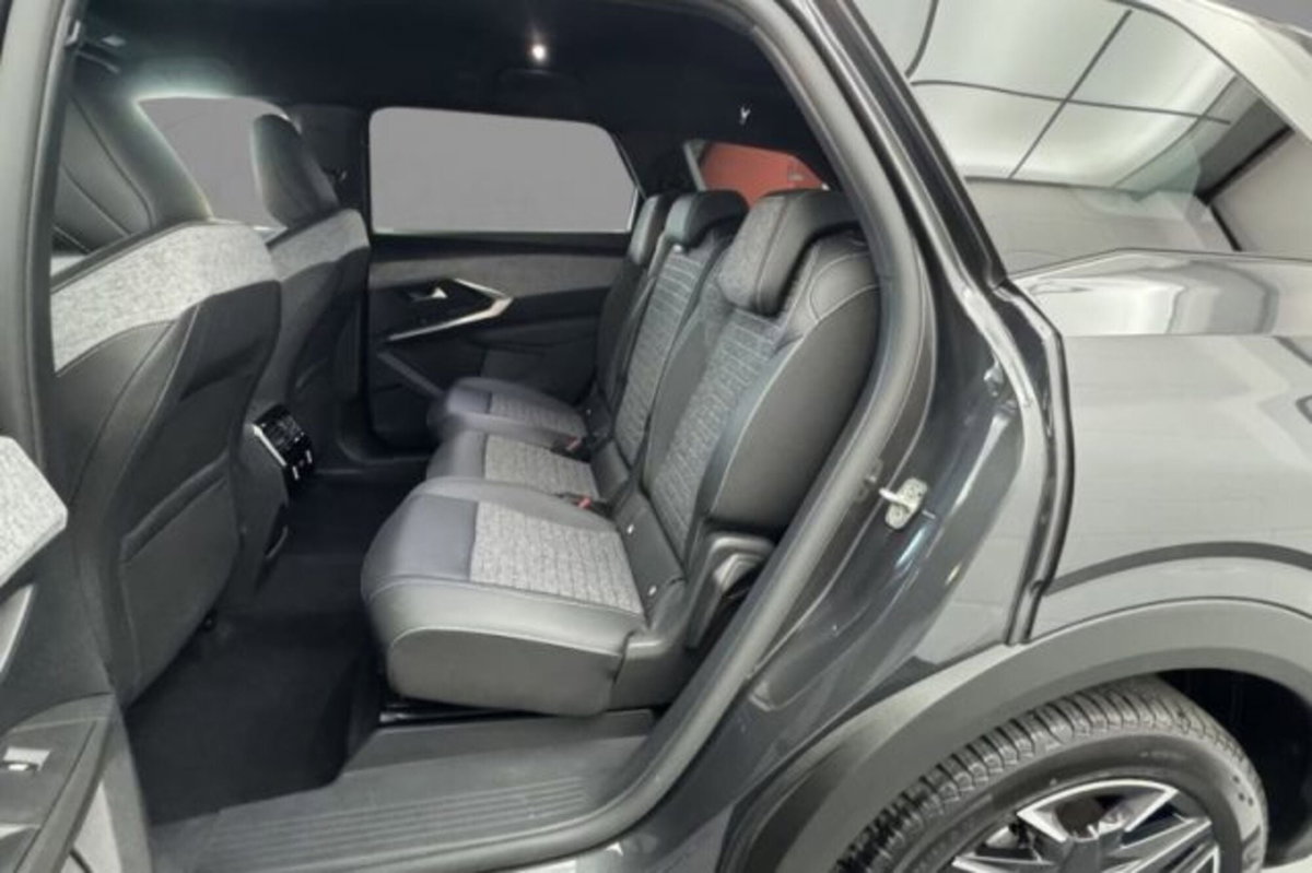 Peugeot 5008 1.2 hybrid Allure 145cv 7p.ti e-dcs6 (8)
