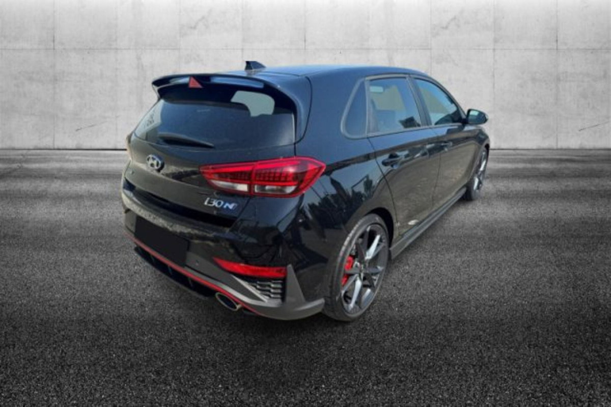 Hyundai i30 2.0 T-GDI 280 CV 5 porte DCT N Performance (3)