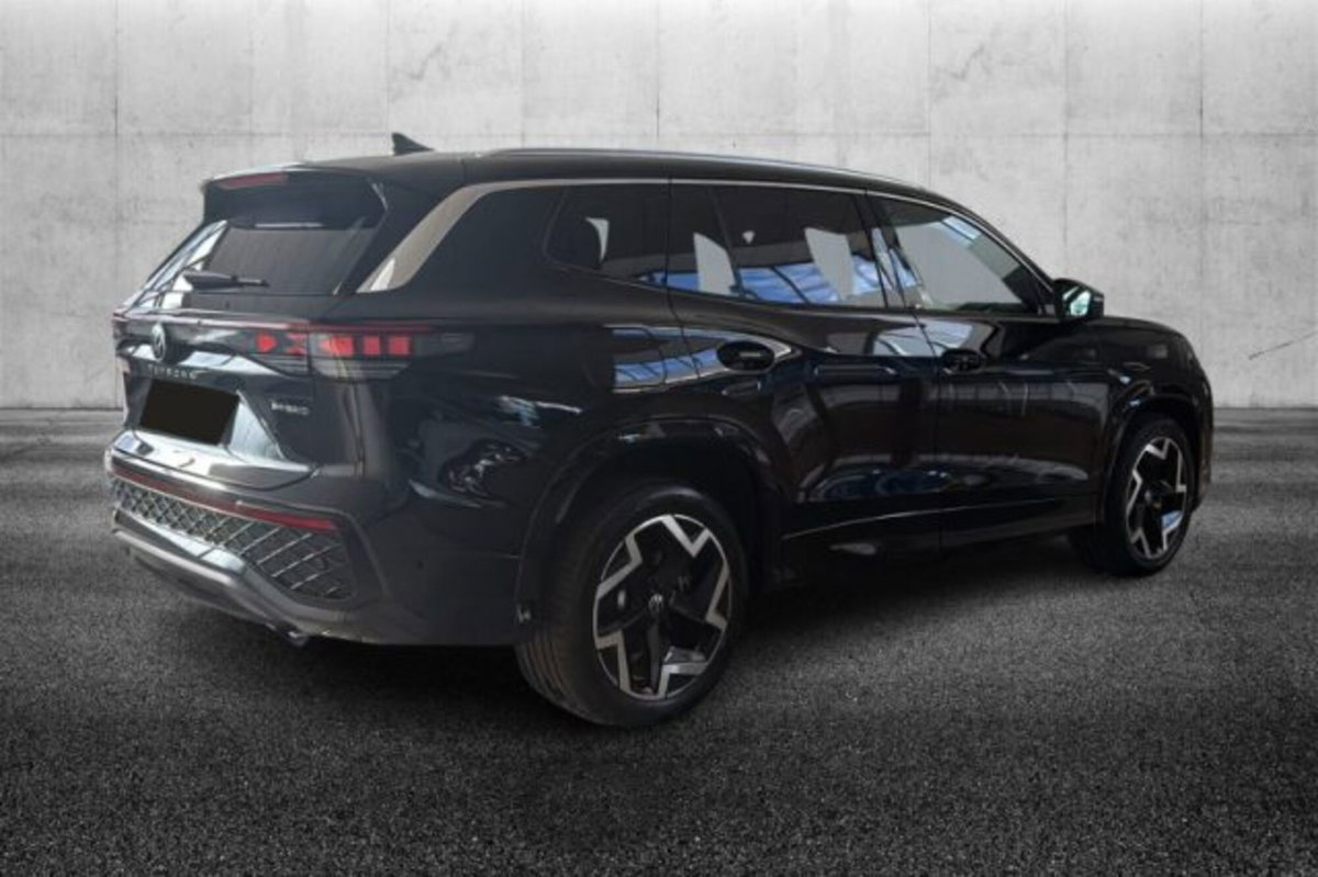 Volkswagen Tayron 1.5 tsi ehybrid R-Line 272cv dsg (2)