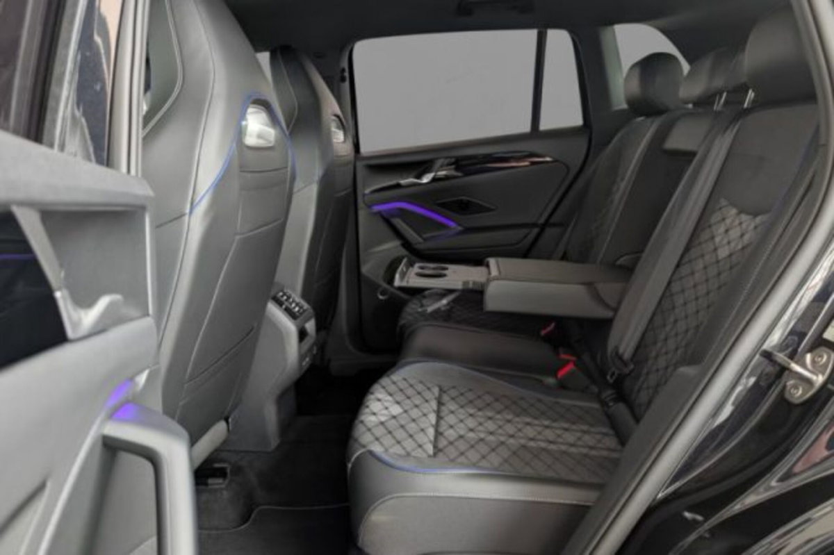 Volkswagen Tiguan 1.5 etsi R-Line 150cv dsg (8)