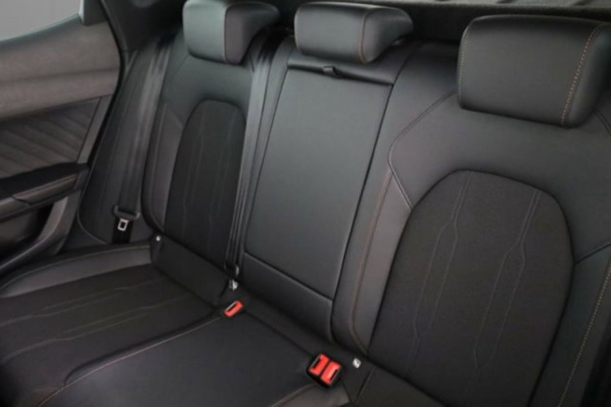 Cupra Formentor 1.5 hybrid 150cv dsg (8)