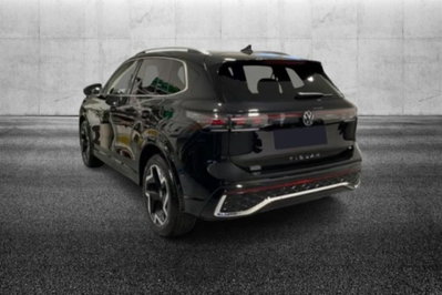 Volkswagen Tiguan Allspace 2.0 tdi R-Line 150cv dsg (3)