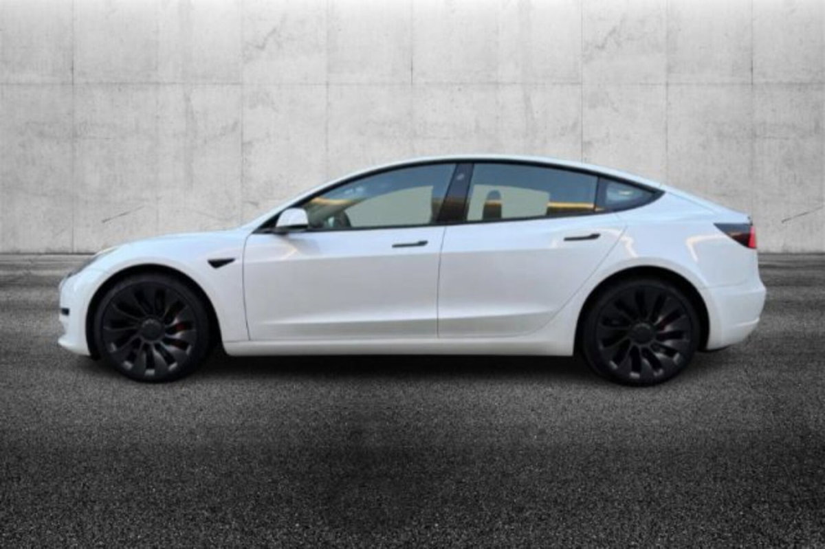Tesla Model 3 Model 3 Long Range Performance AWD (5)