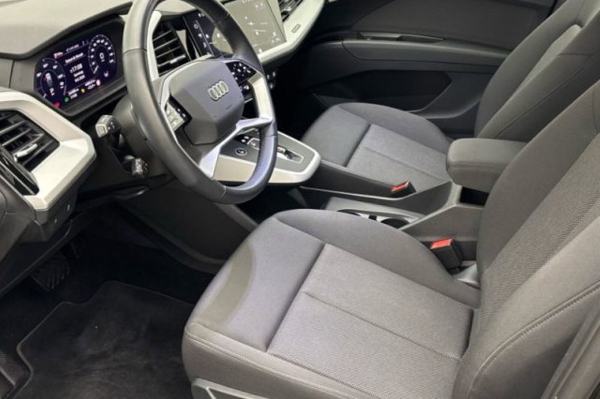 Audi Q4 Sportback Q4 35 e-tron Business Advanced (6)