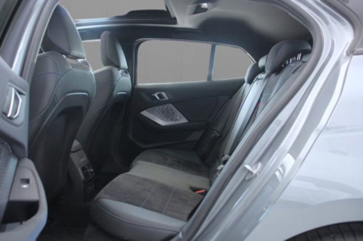 BMW Serie 1 120 48V MSport Pro auto (8)