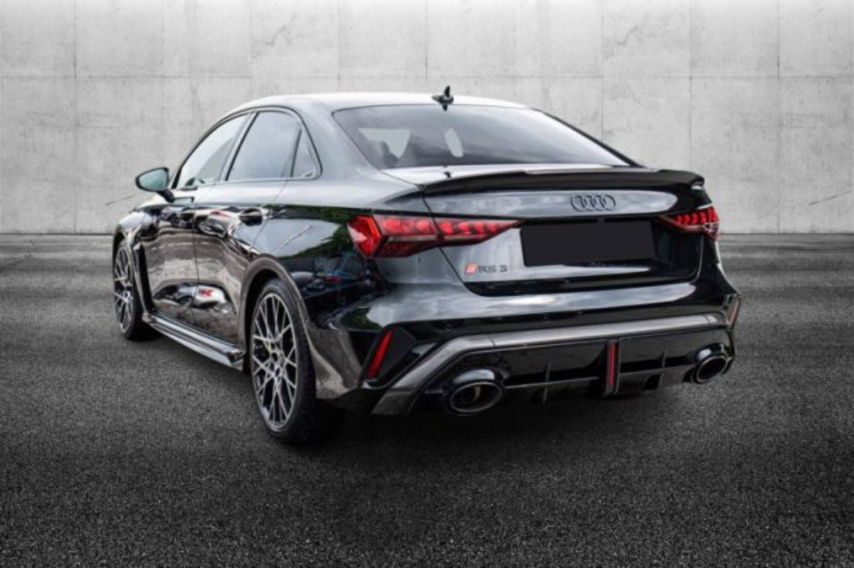 Audi RS 3 3 TFSI quattro S tronic (4)