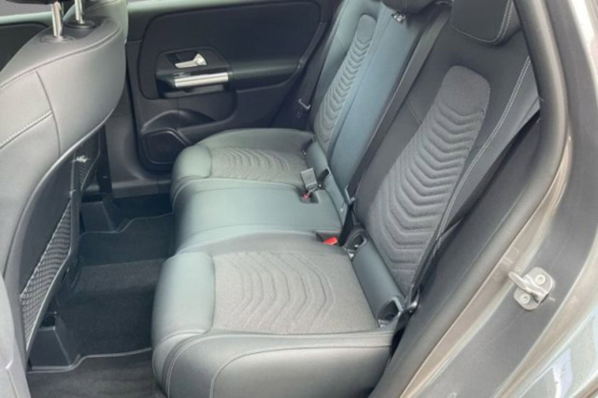 Mercedes-Benz Classe B 180 Progressive Advanced Plus auto (8)