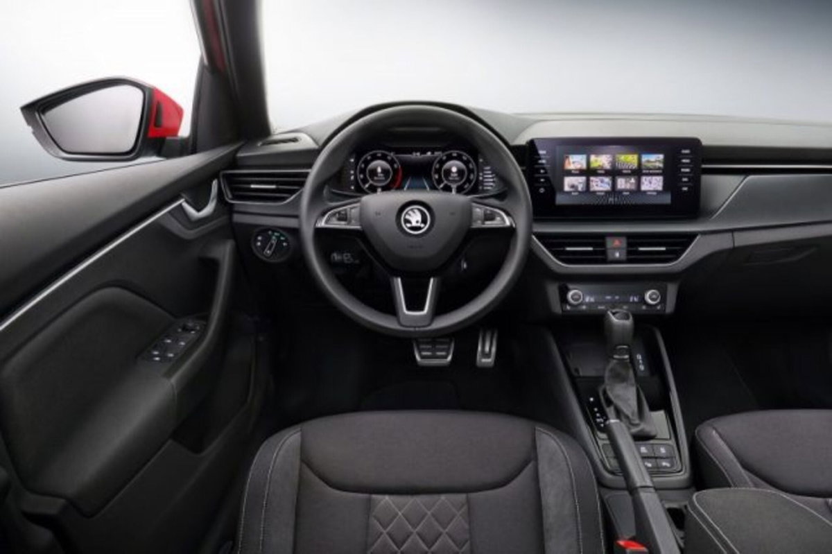 Skoda Kamiq 1.0 tsi Be More 95cv (5)