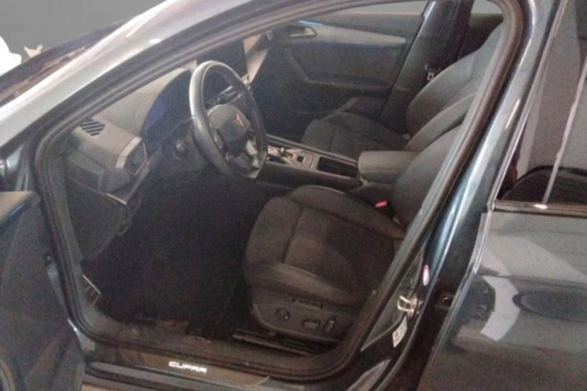 Cupra Formentor 1.5 e-hybrid VZ Extreme 272cv dsg (5)