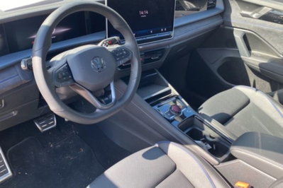 Volkswagen Tayron 2.0 tdi R-Line 4motion 193cv dsg (5)