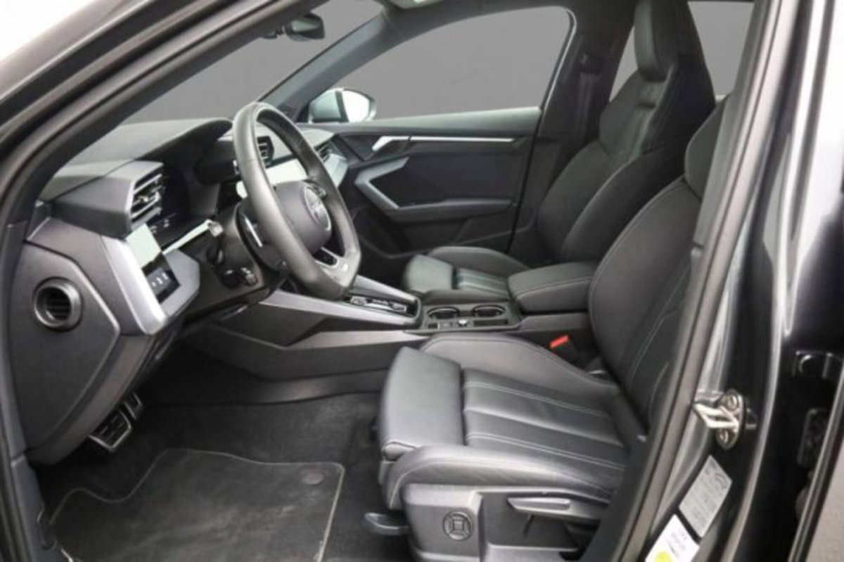 Audi S3 Sportback 2.0 tfsi quattro s-tronic (7)