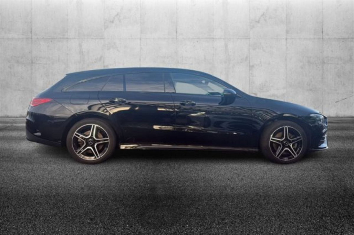 Mercedes-Benz CLA Shooting Brake 250 e Plug-in hybrid Shooting Brake Premium (5)
