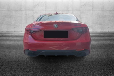Alfa Romeo Giulia 2.0 Turbo 200 CV AT8 B-Tech (5)