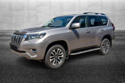 Toyota Land Cruiser 5p 2.8 d-4d Executive auto usato