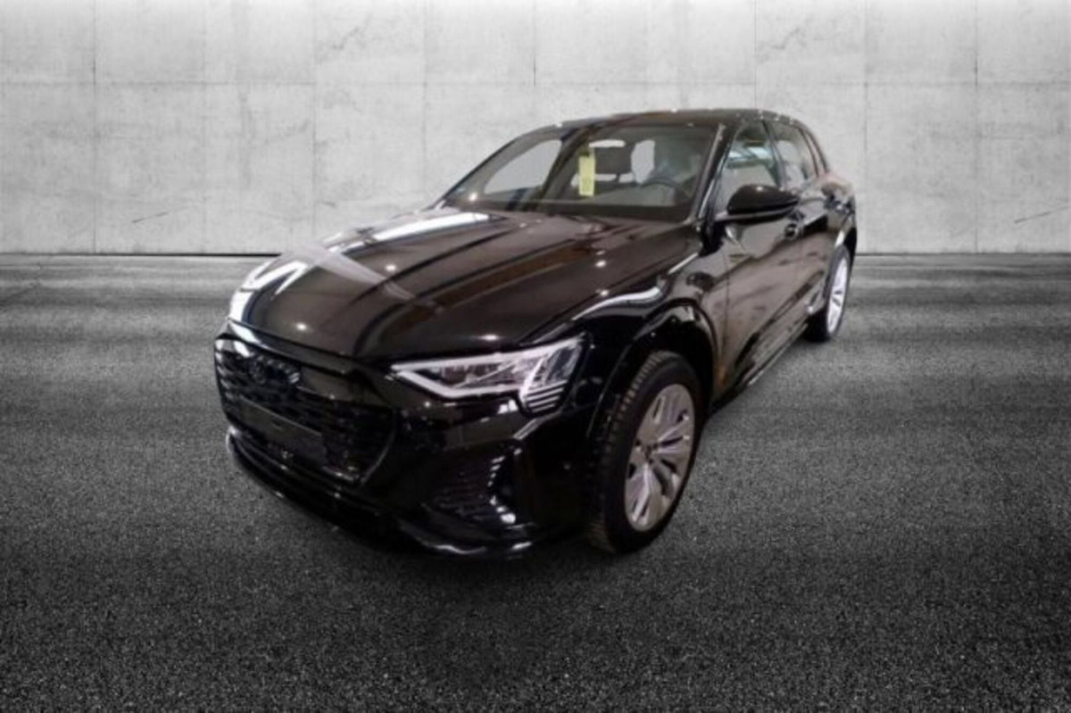 Audi SQ8 Sportback e-tron quattro