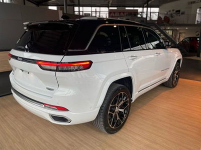 Jeep Grand Cherokee 2.0 PHEV ATX 4xe Summit Reserve (3)