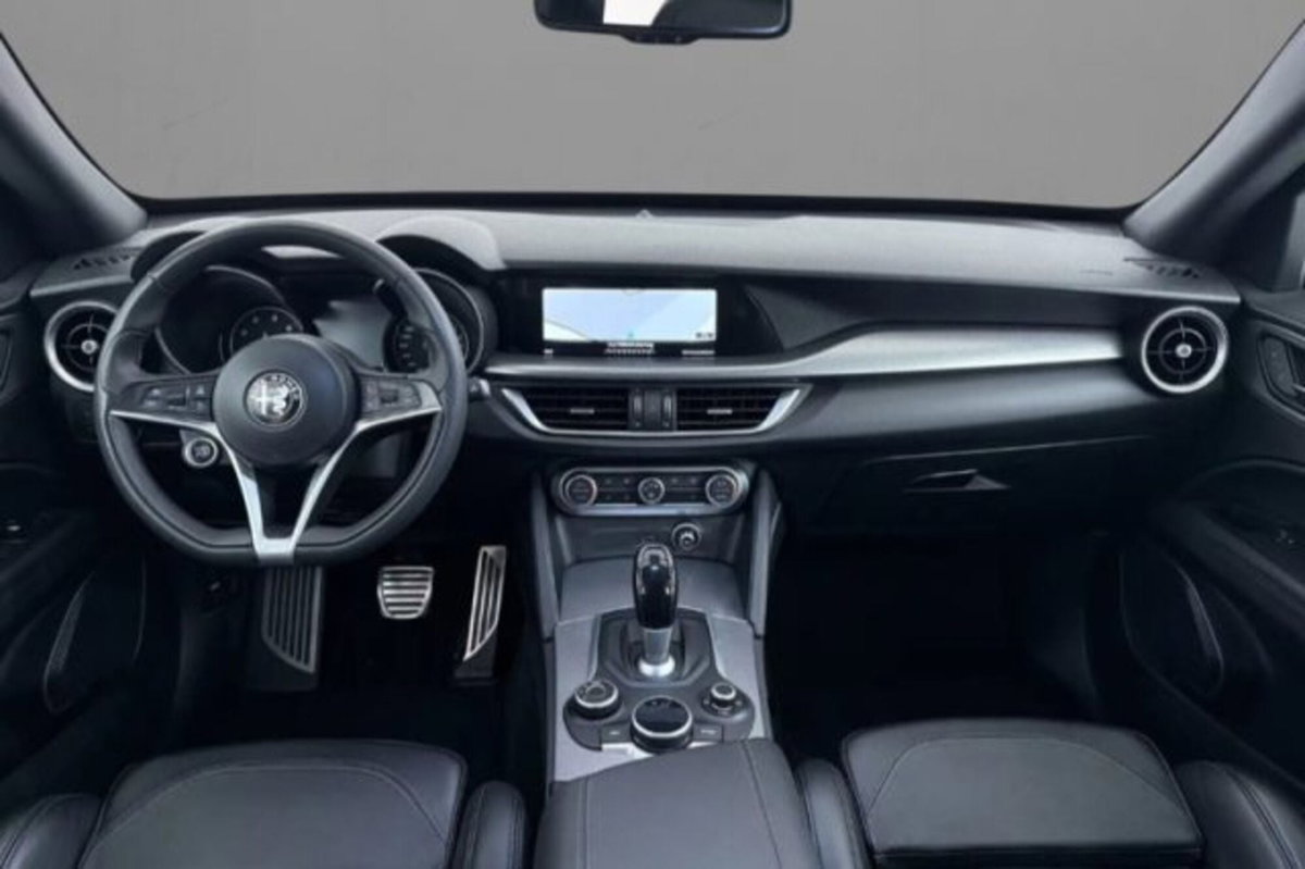 Alfa Romeo Stelvio Stelvio 2.0 Turbo 200 CV AT8 Q4 Super Business (6)
