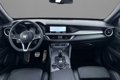 Alfa Romeo Stelvio Stelvio 2.0 Turbo 200 CV AT8 Q4 Super Business (6)