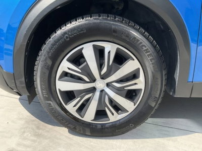 Peugeot 2008 PureTech 100 S&S Active (8)