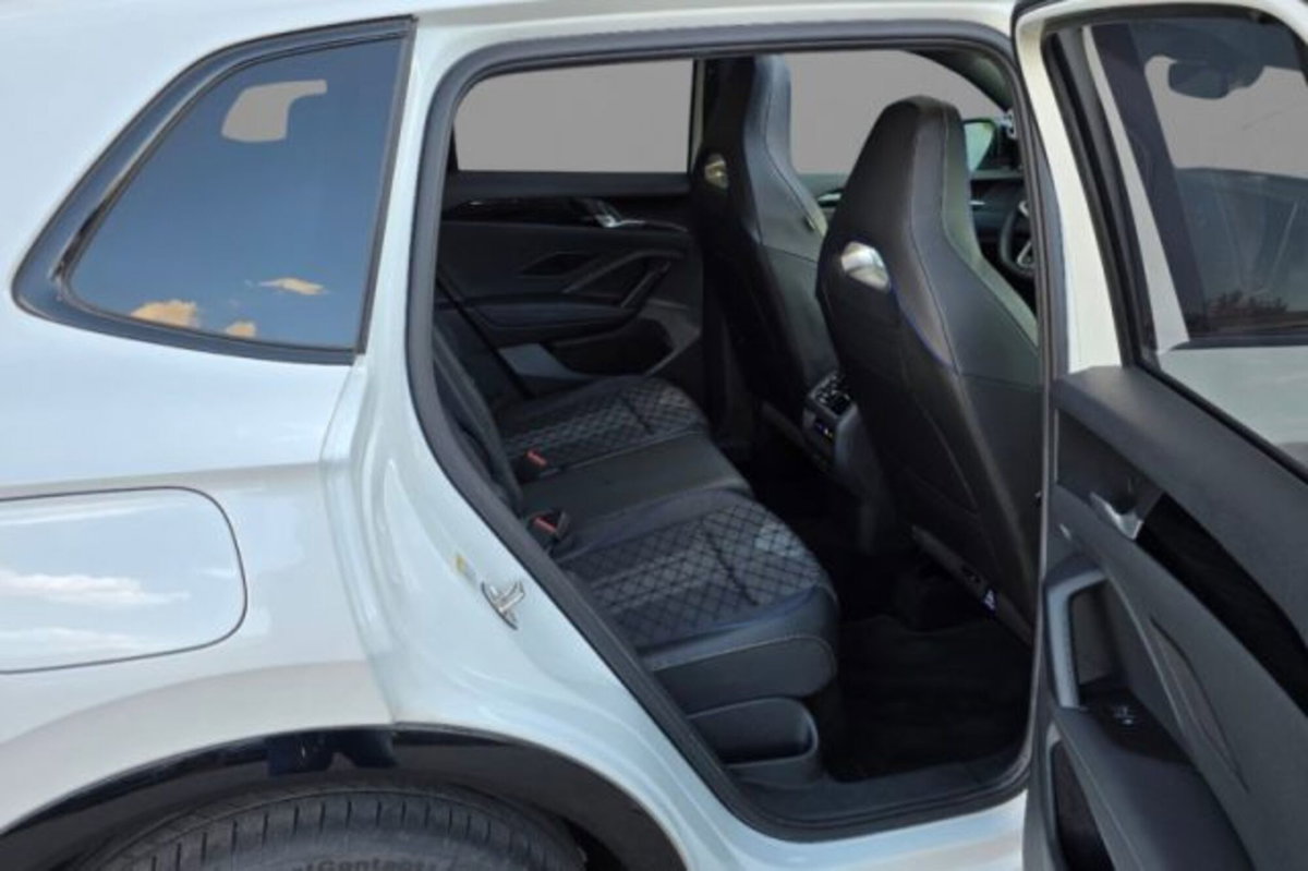 Volkswagen Tiguan 1.5 etsi R-Line 150cv dsg (6)