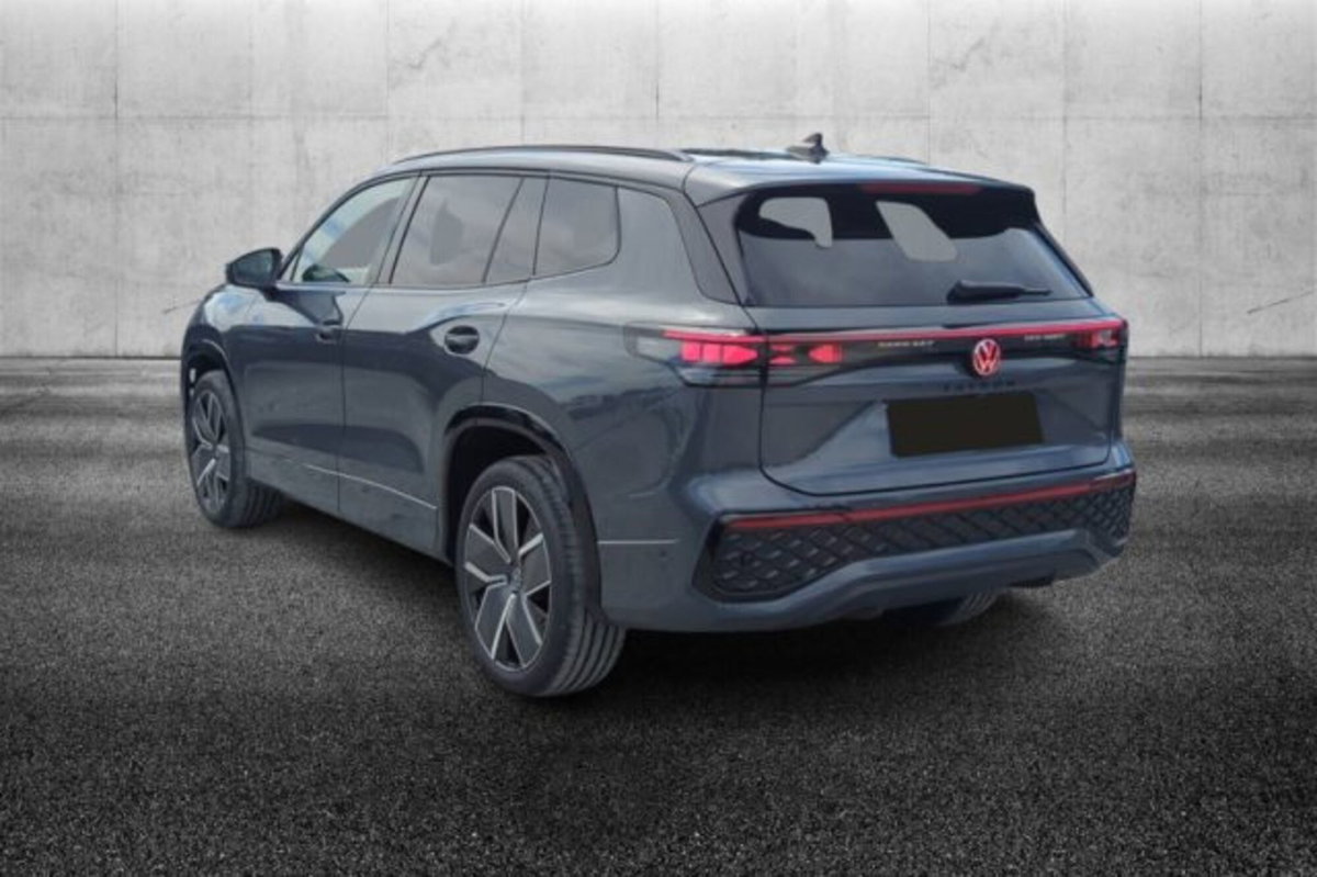 Volkswagen Tayron 2.0 tdi R-Line 4motion 193cv dsg (2)
