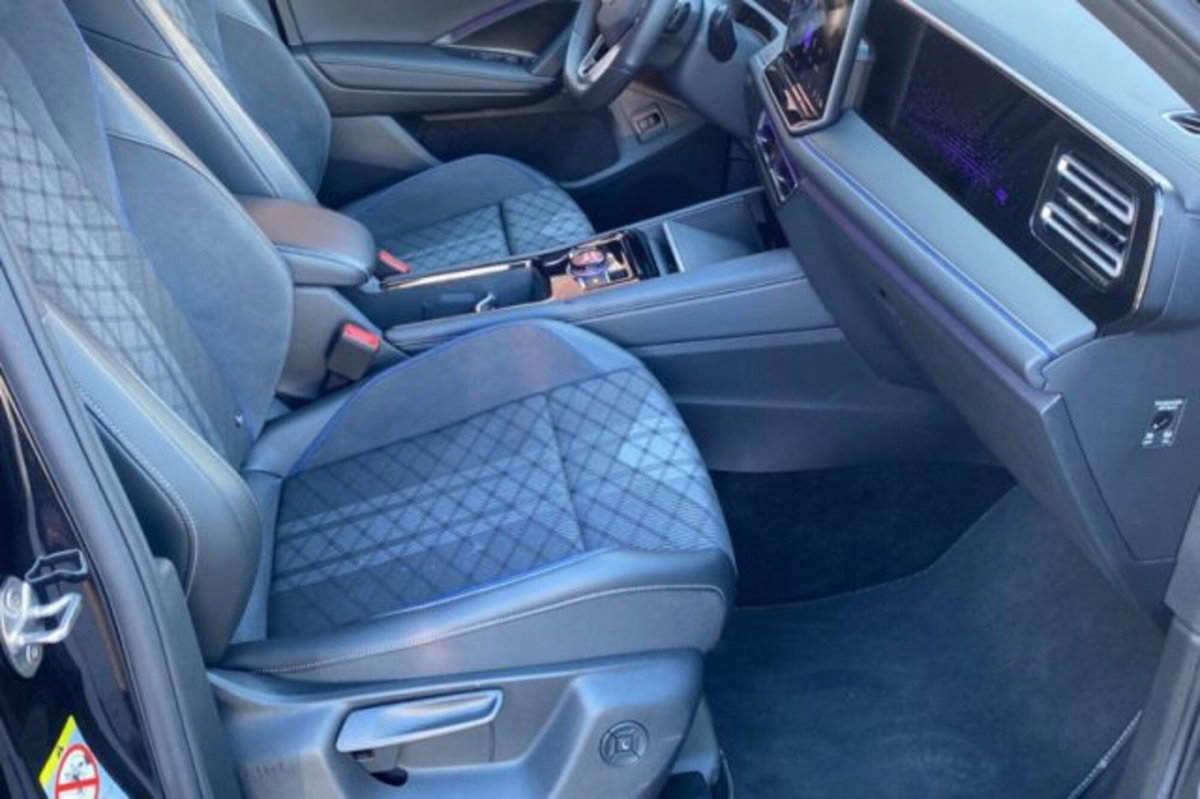 Volkswagen Tiguan 1.5 etsi R-Line 150cv dsg (7)