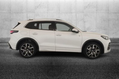 Volkswagen Tiguan 2.0 tdi R-Line 4motion 193cv dsg (3)
