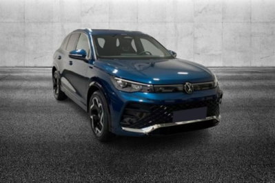 Volkswagen Tiguan 2.0 tdi R-Line 150cv dsg (2)