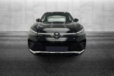 Volkswagen Tiguan 2.0 tdi R-Line 150cv dsg (4)