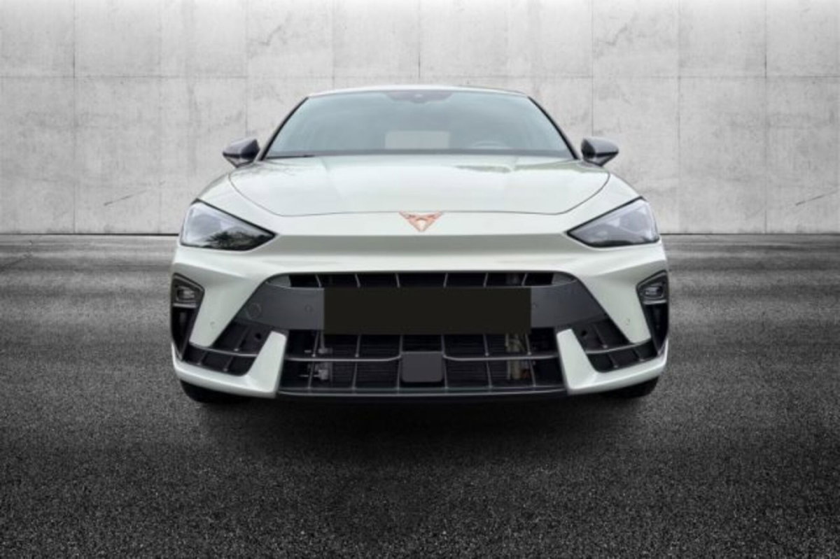 Cupra Leon 1.5 e-hybrid VZ Extreme 272cv dsg (5)