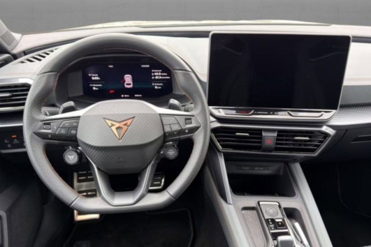 Cupra Leon 1.5 e-hybrid VZ Extreme 272cv dsg (6)