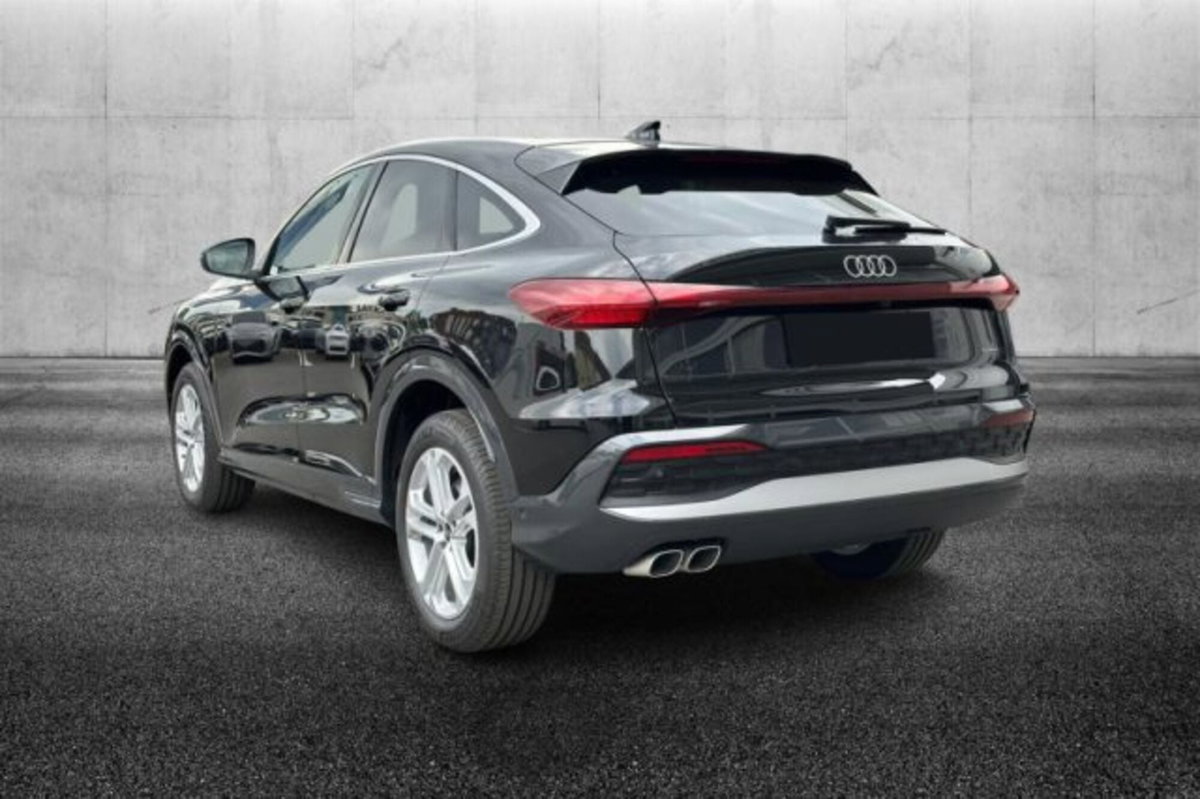 Audi Q5 Sportback Sportback 40 2.0 tdi mhev 12V quattro s-tronic (4)