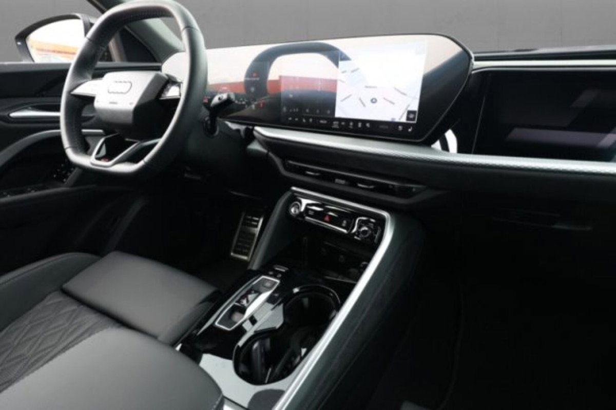 Audi Q5 40 2.0 tdi mhev 12V S line quattro s-tronic (5)