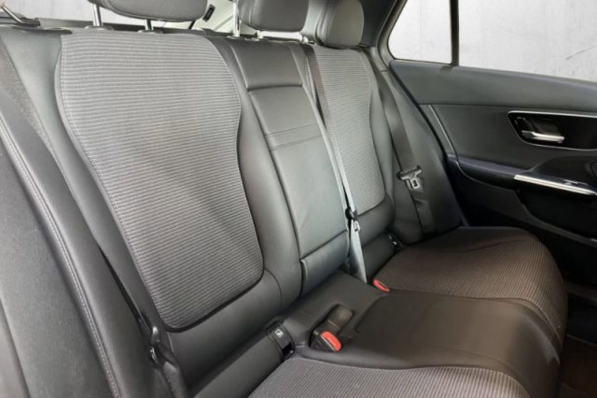 Mercedes-Benz Classe C Station Wagon 200 d Mild hybrid Business (7)