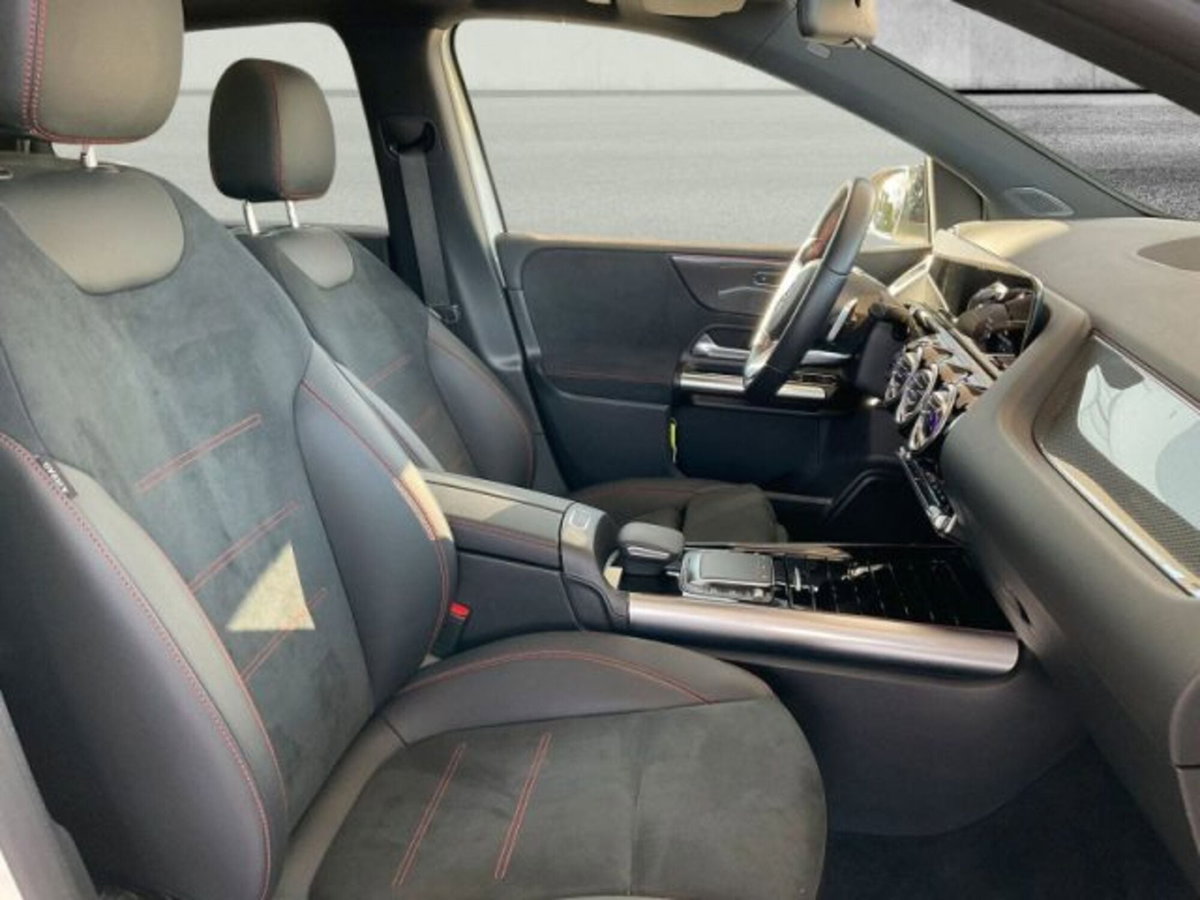 Mercedes-Benz Classe B 200 Automatic Premium (8)