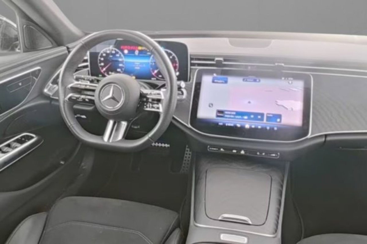 Mercedes-Benz Classe E Station Wagon 220 d AMG Line Advanced auto (4)